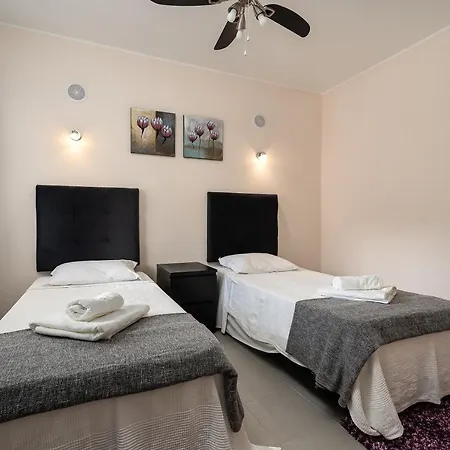 Yacintos * Albufeira